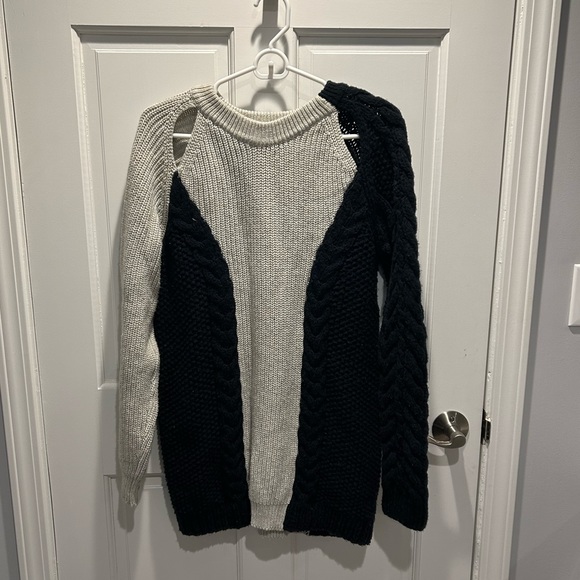 3.1 Phillip Lim Boxy Two Tone Sweater Sz M - Picture 4 of 8